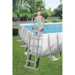 Piscine Bestway Rectangulaire Power Steel 7,32 X 3,66 H1,32m 9 Piscine Bestway Rectangulaire Power Steel 7,32 X 3,66 H1,32m -Ubbink || GRE || Intex Soldes Magasin piscine bestway rectangulaire power steel 732 x 366 h132m 4